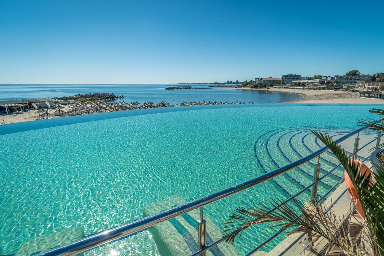 Hotel Mera Onix 4*